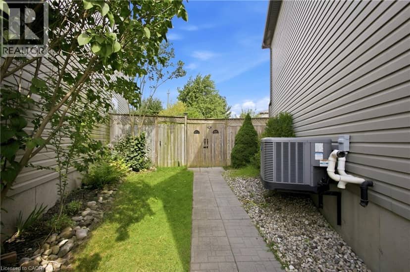 801 HUNTERS GATE Crescent — photo 26 of 39