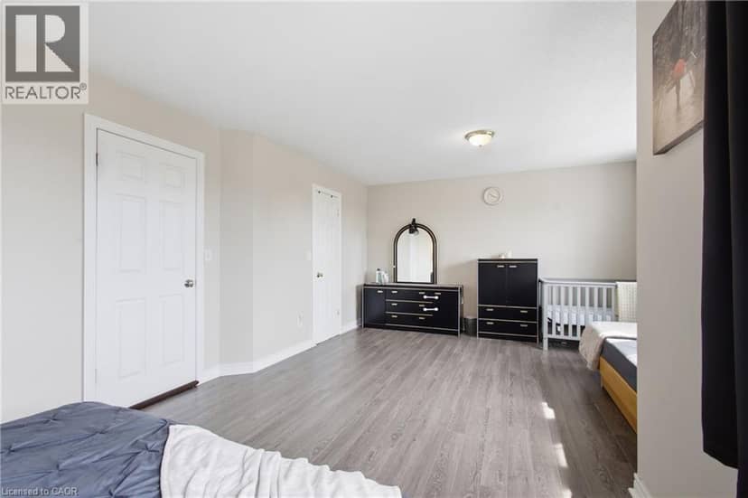 801 HUNTERS GATE Crescent — photo 19 of 39