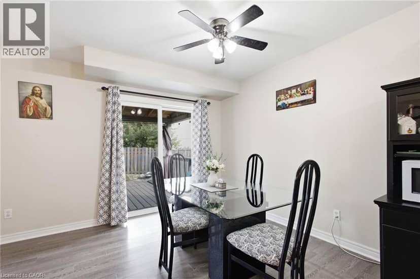 801 HUNTERS GATE Crescent — photo 9 of 39