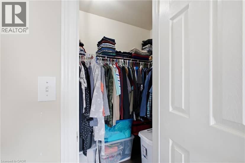 801 HUNTERS GATE Crescent — photo 20 of 39