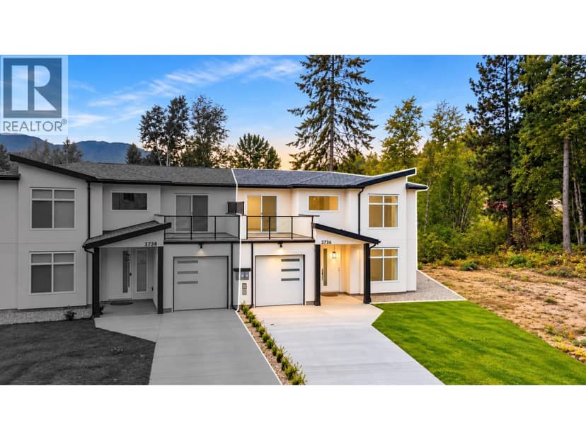 3736 Toba Road, Castlegar