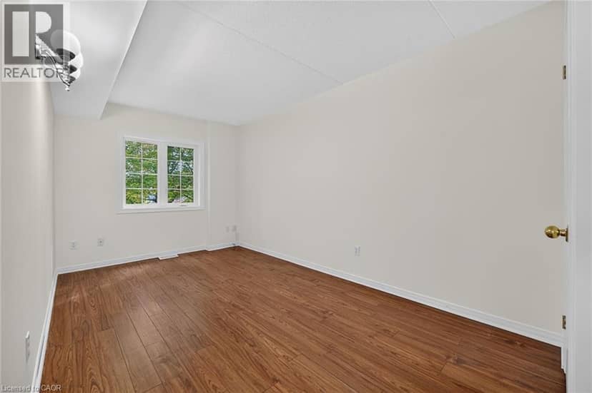 2737 KING Street E Unit# 55 — photo 21 of 34