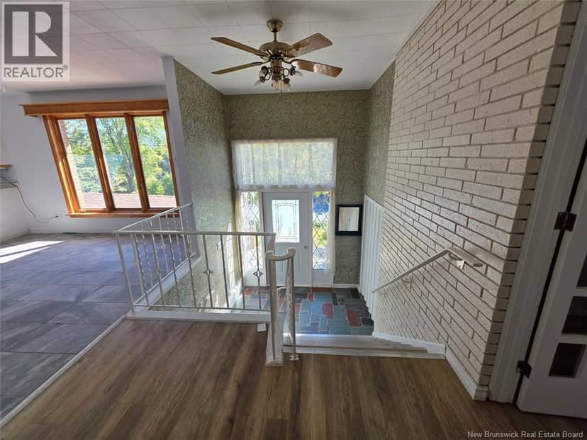 67 Narcisse-Beaulieu Street, Edmundston, photo 2