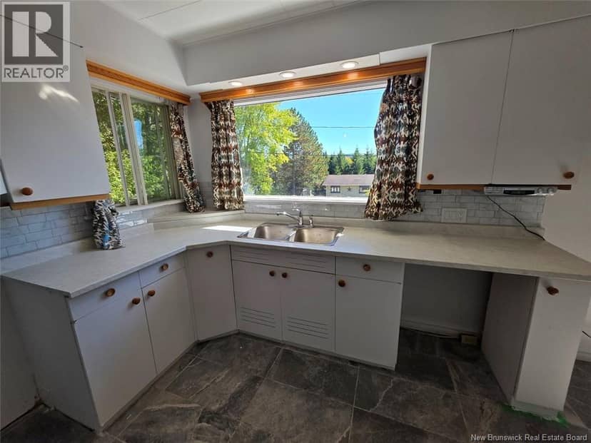 67 Narcisse-Beaulieu Street, Edmundston, photo 6