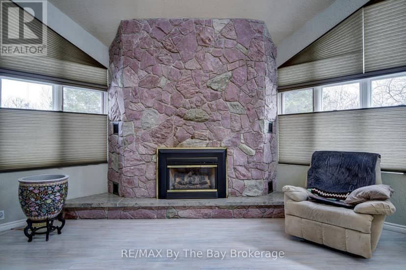 32 Bridlewood Crescent — photo 29 of 40