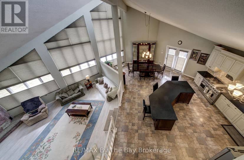 32 Bridlewood Crescent — photo 30 of 40