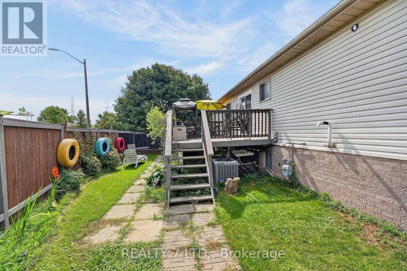 54 Cowan Drive — photo 33 of 39