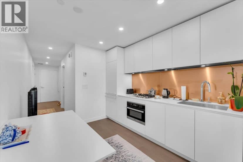 4510 1480 HOWE STREET, Vancouver, photo 5