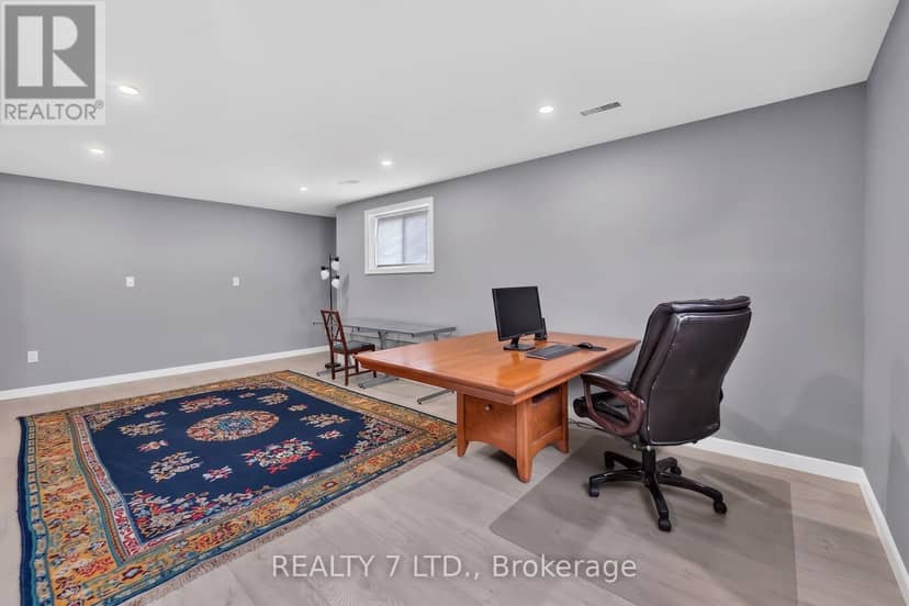 54 Cowan Drive — photo 27 of 39