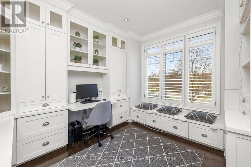 244 Frederick Curran Lane — photo 6 of 40