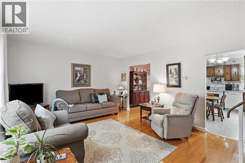 48 RALEIGH Court, Hamilton, photo 6