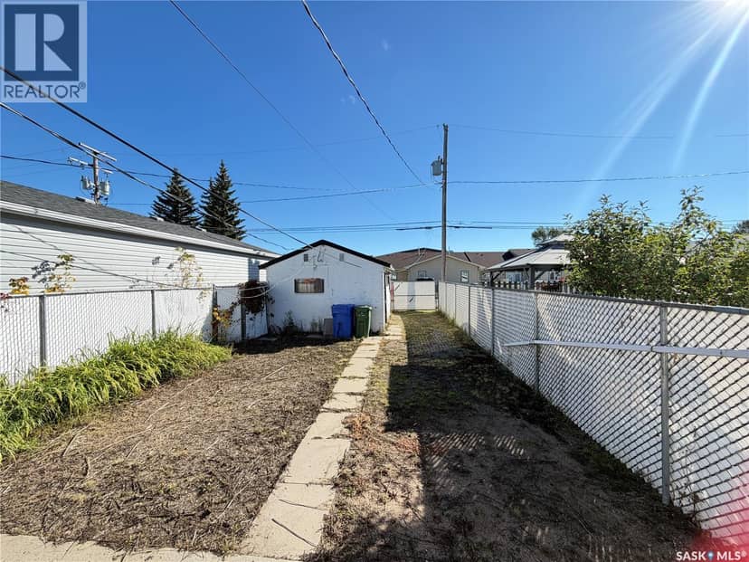1215 Broder STREET — photo 17 of 21