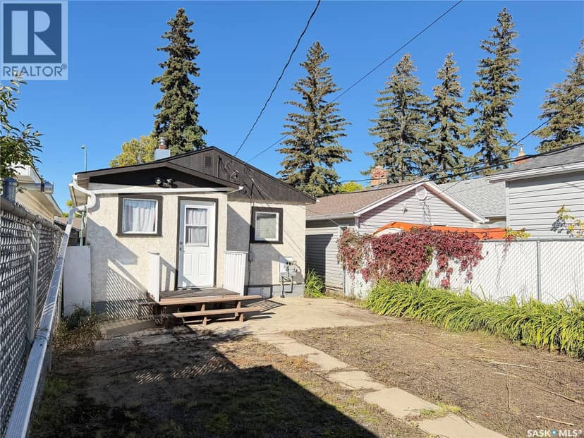 1215 Broder STREET — photo 16 of 21