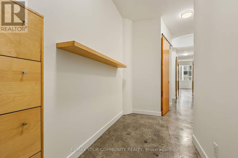 839 - 155 Dalhousie Street — photo 3 of 40