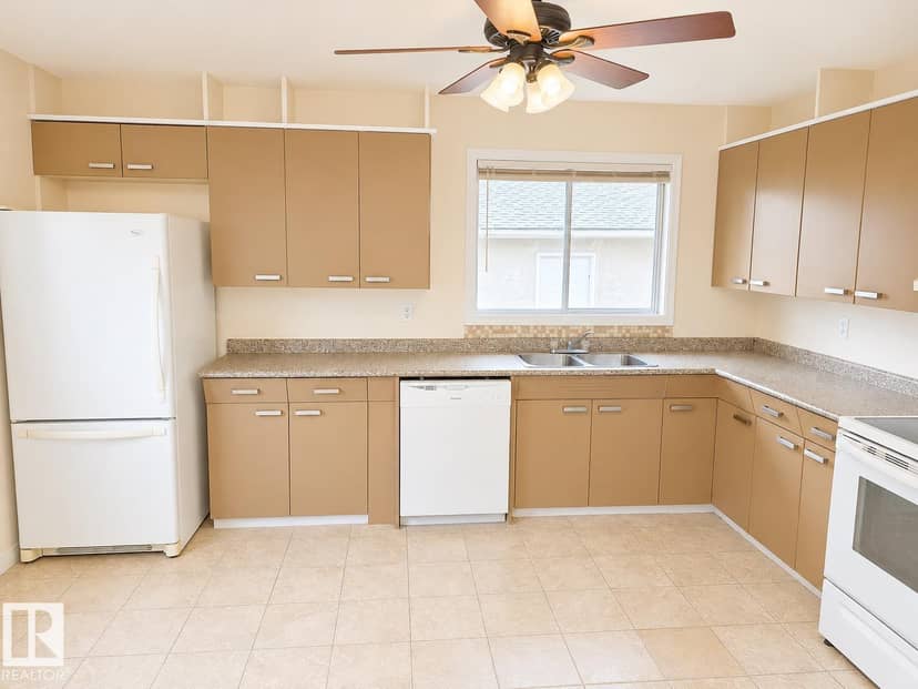 8712 162 ST NW, Edmonton, photo 3