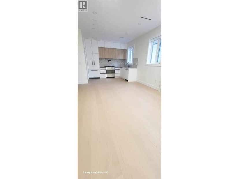 1 2741 Grant Street, Vancouver, photo 2