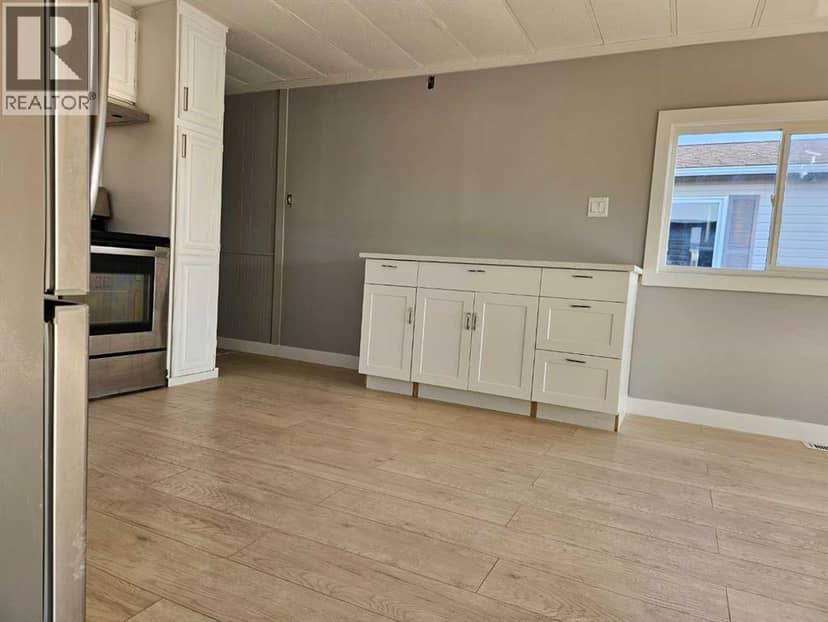 71, 1101 84  NE, Calgary, photo 7
