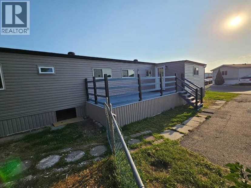 71, 1101 84  NE, Calgary, photo 3