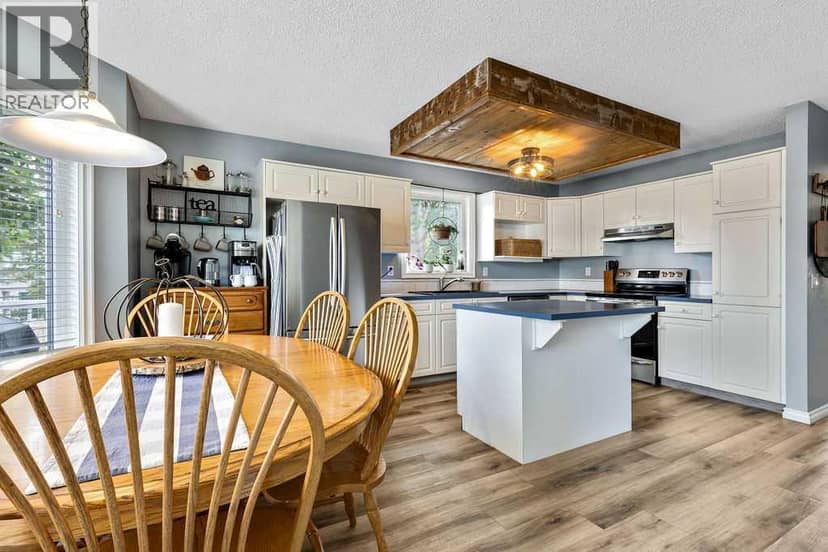 1310 Shannon Avenue SW — photo 17 of 40
