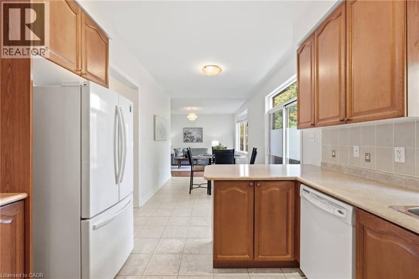 2241 GLAZEBROOK Circle — photo 15 of 40
