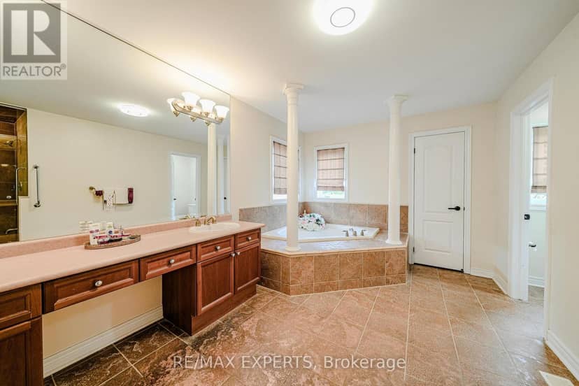 6 Elyssa Drive — photo 28 of 40