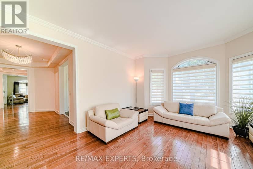 6 Elyssa Drive — photo 7 of 40