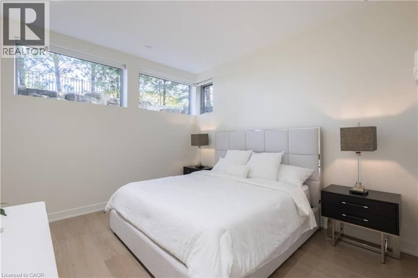1540 WATERSEDGE Road — photo 36 of 40