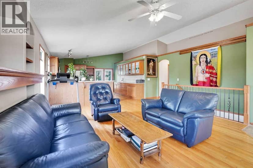 144 Hillcrest Cape — photo 9 of 40