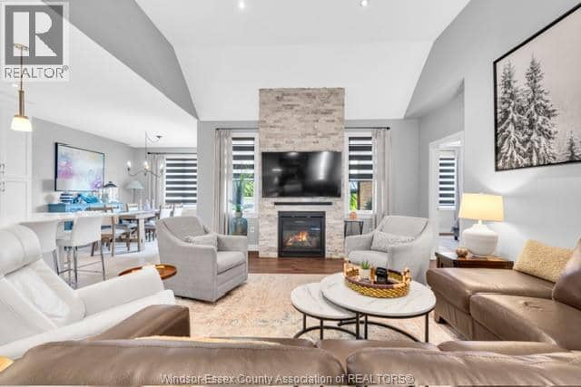 2230 Maitland Avenue — photo 6 of 24