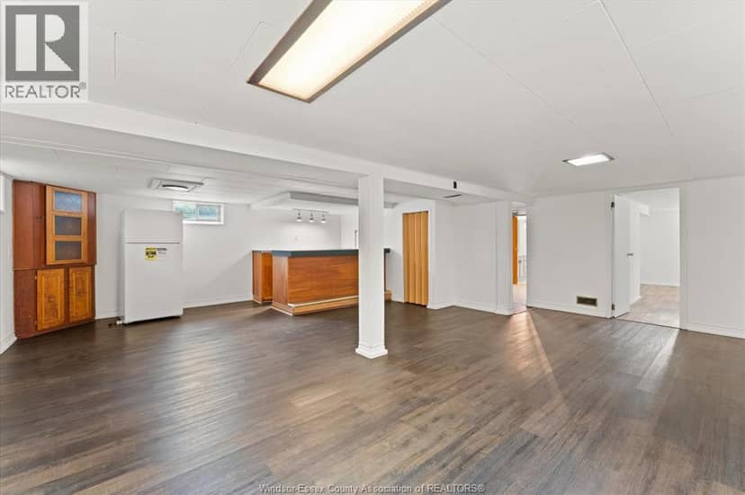 1905 Norfolk Street — photo 18 of 35