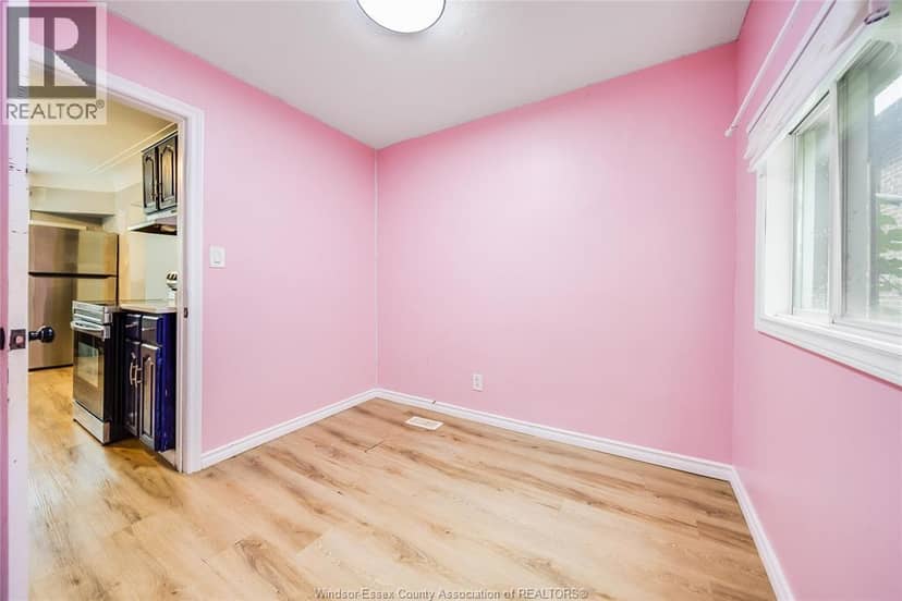 526 Lesperance — photo 20 of 36
