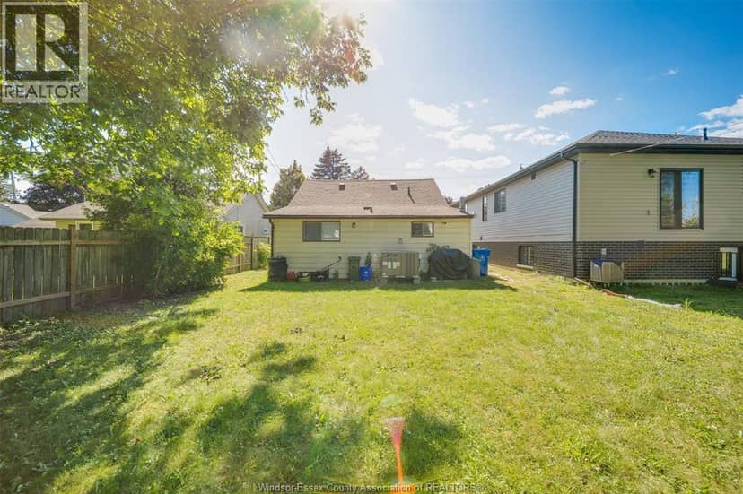526 Lesperance — photo 26 of 36