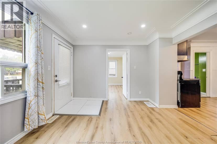 526 Lesperance, Tecumseh, photo 4