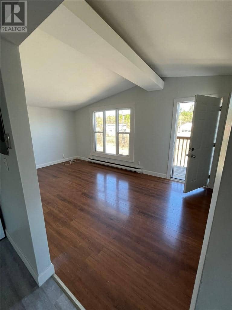 755 Ontario Street — photo 11 of 35