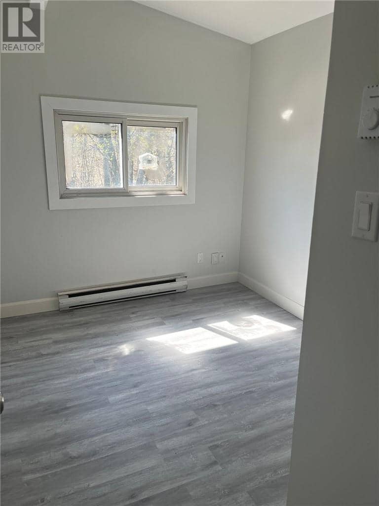755 Ontario Street — photo 7 of 35