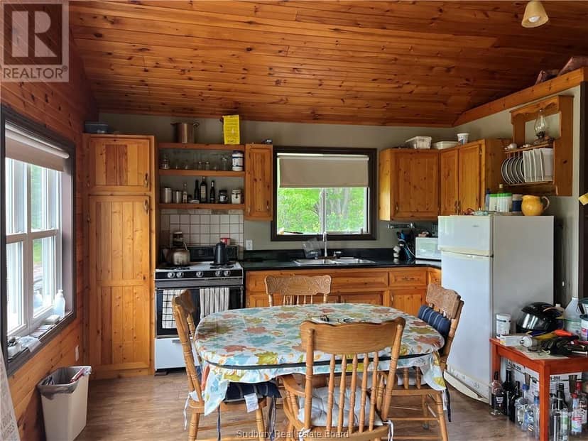 982 Musky Bay Road, St. Charles, photo 7
