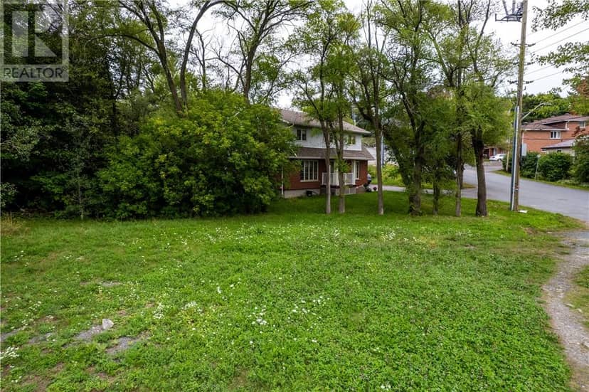 402 Marttila Drive — photo 7 of 8