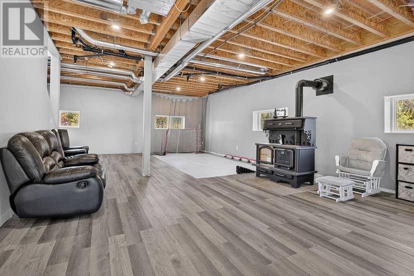 515 Millrand Road — photo 18 of 35