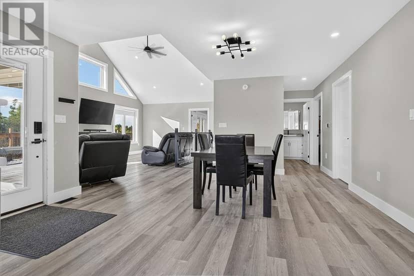 515 Millrand Road, Verner, photo 5
