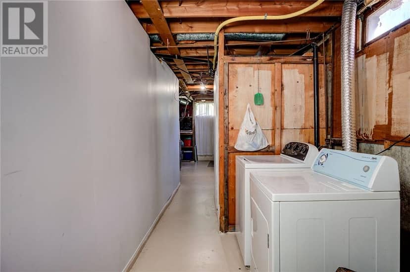 214 Bridge Street — photo 16 of 20