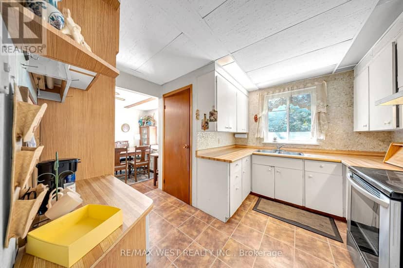 1610 Magenta Court — photo 13 of 26