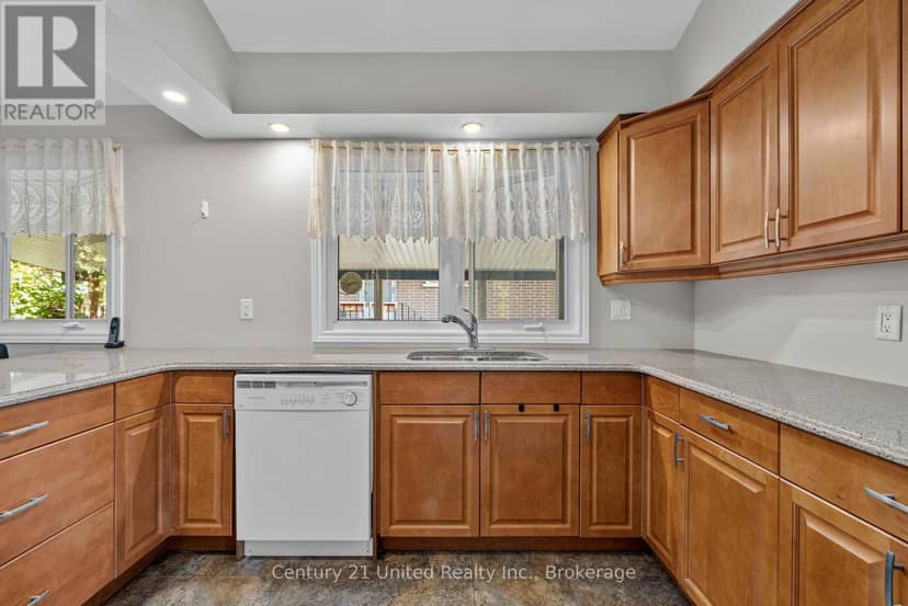 1225 Milburn Street — photo 13 of 40