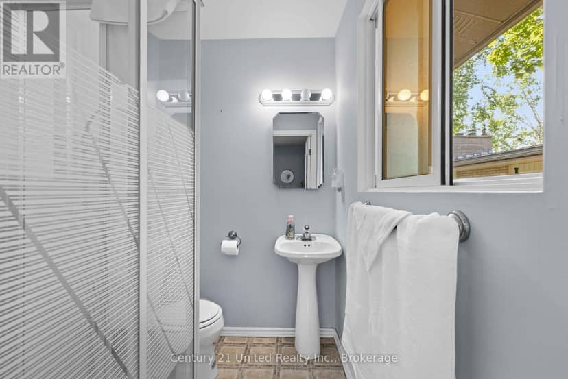 1225 Milburn Street — photo 18 of 40