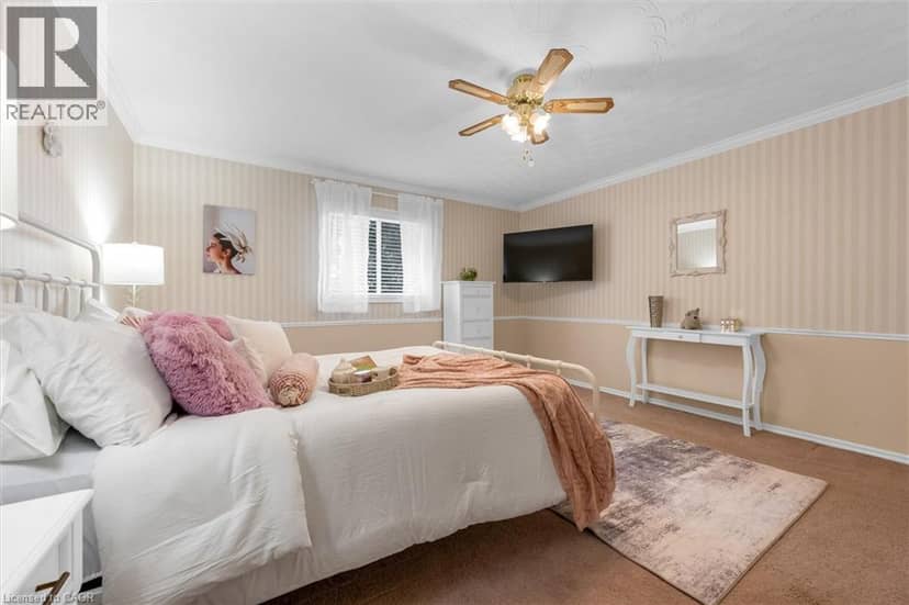 175 VICTORIA Street Unit# 16 — photo 13 of 26