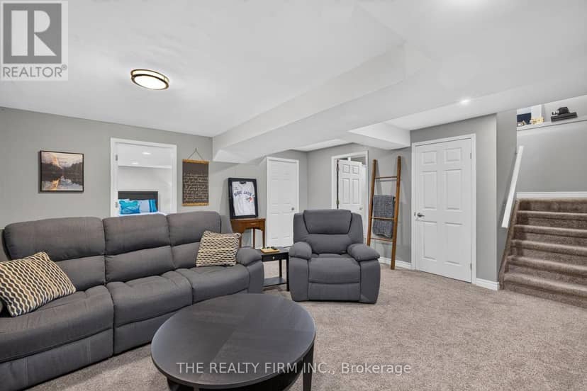 6 Oakdale Place — photo 25 of 40