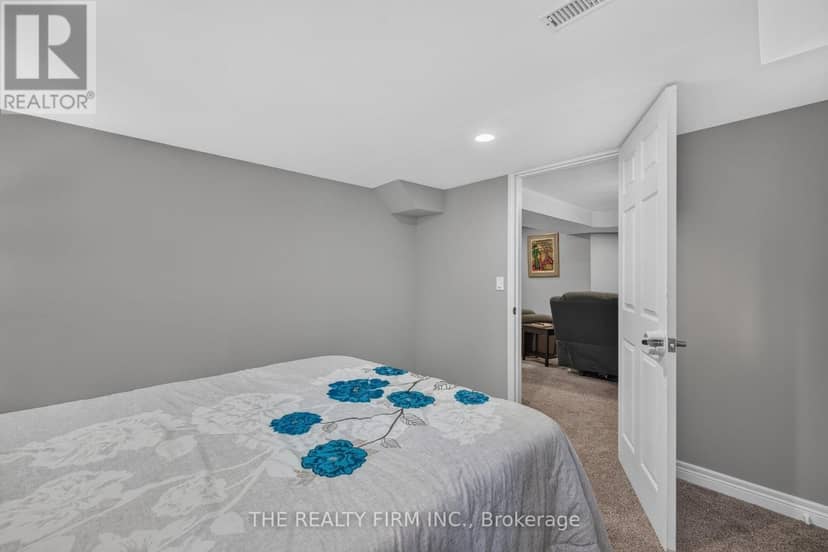 6 Oakdale Place — photo 28 of 40