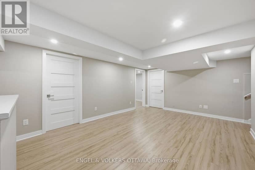 885 Plante Drive — photo 29 of 40
