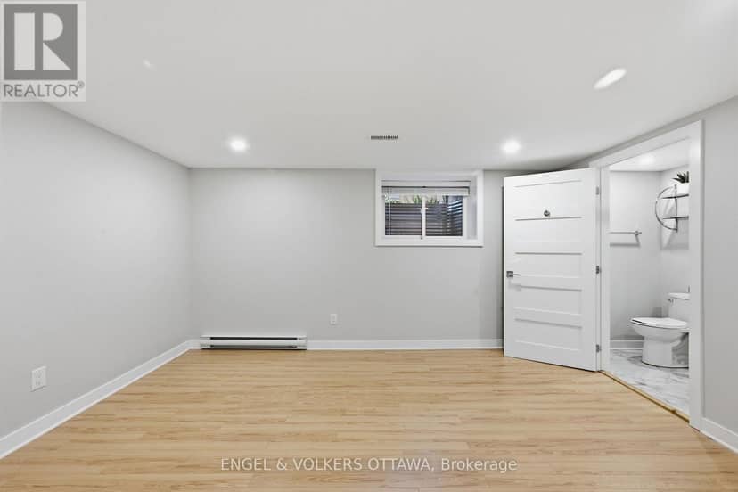 885 Plante Drive — photo 32 of 40