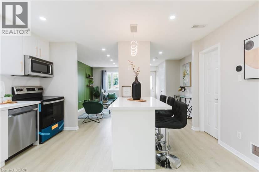 67 KINZIE Avenue — photo 13 of 40