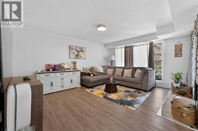 1920 31 Street SW, Calgary, photo 6